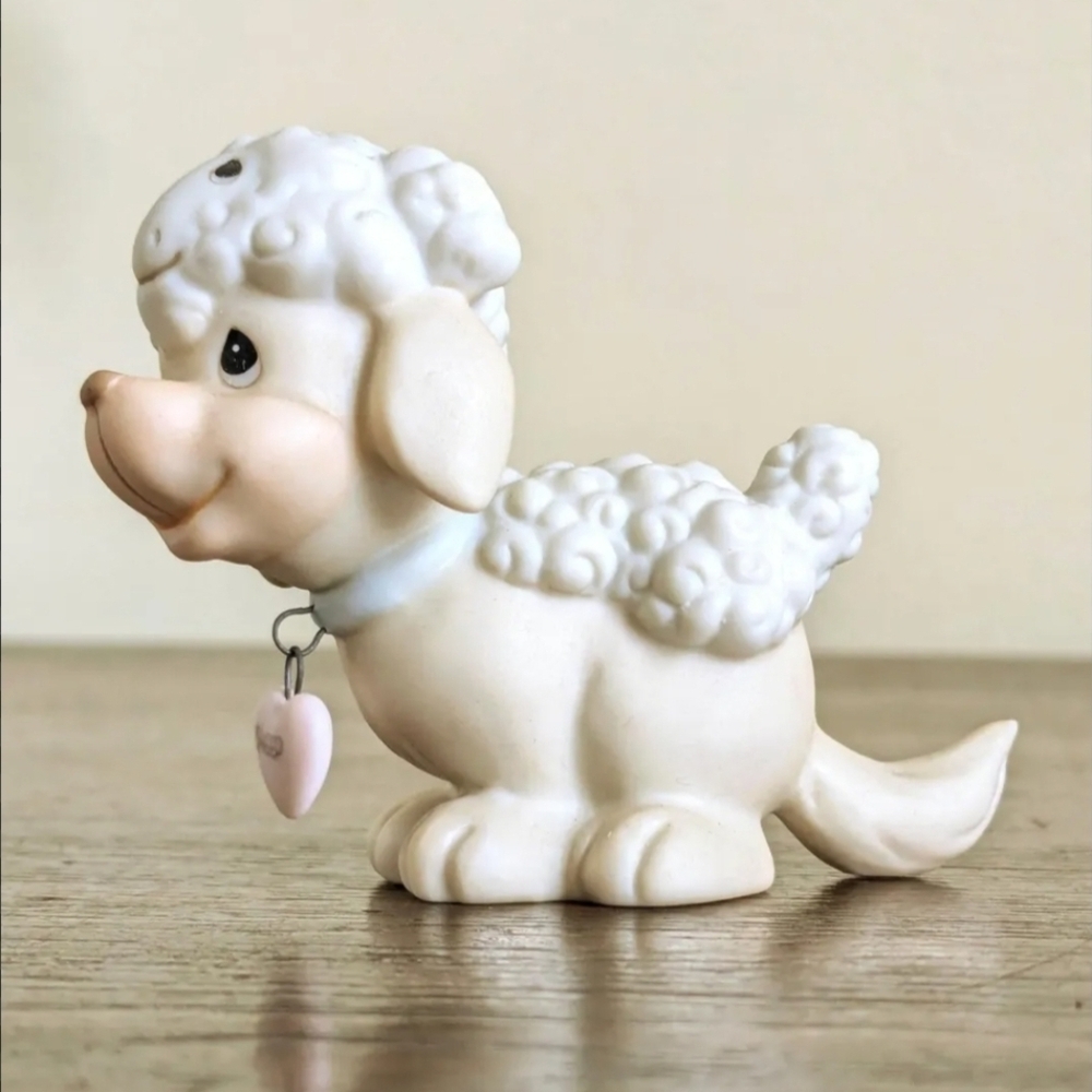 Precious Moments  1992 Lamb Figurine.